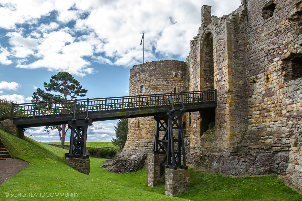 Dirleton Castle
